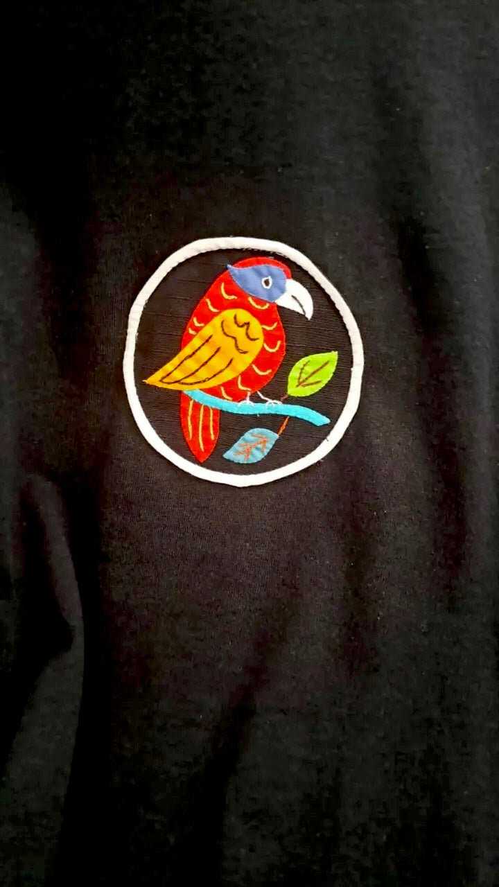 Mola Patch T-shirt | Handcrafted Tiny Art | Nido Shop