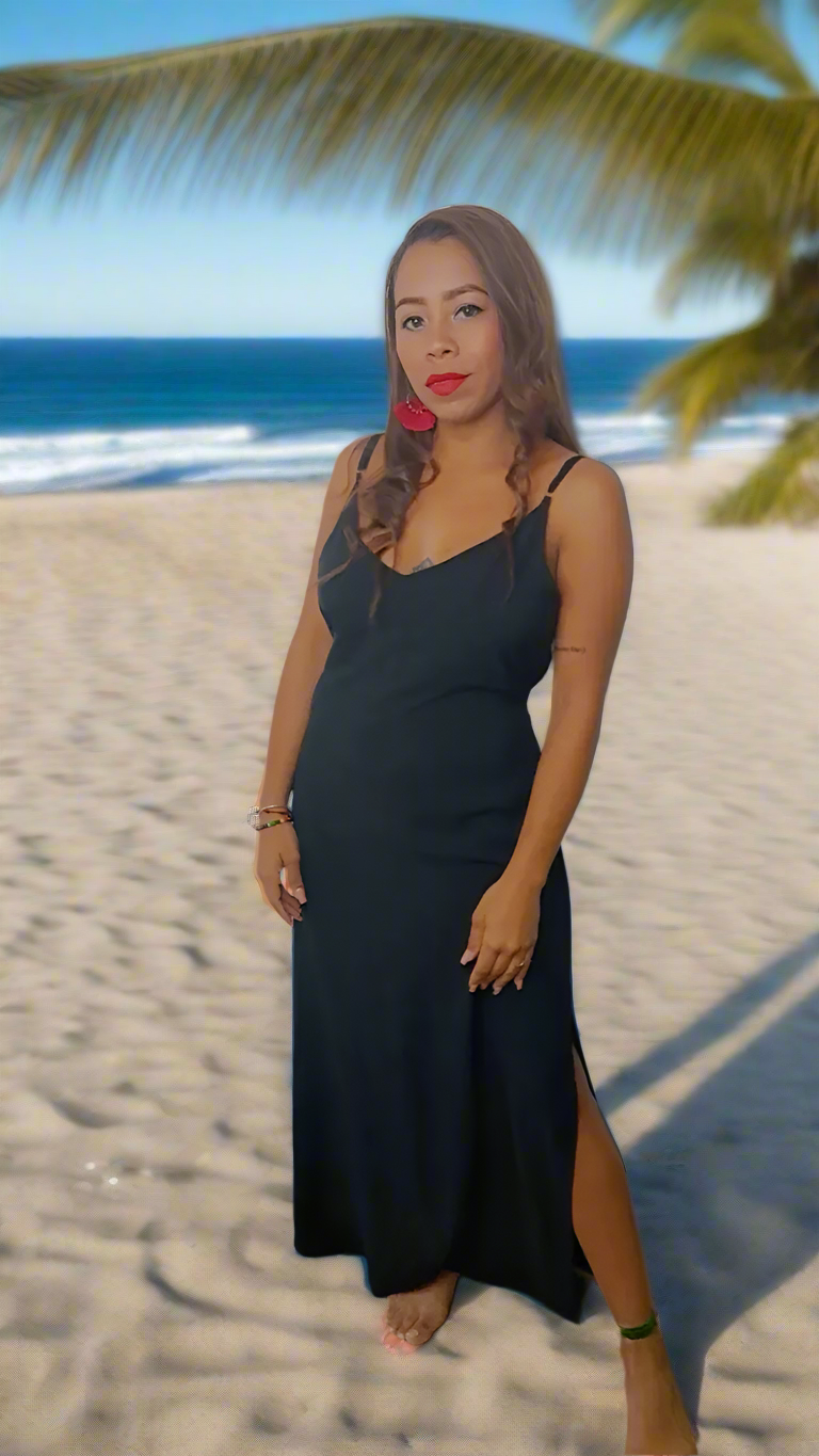 Strappy Maxi Black | Handcrafted Elegance | Nido Shop