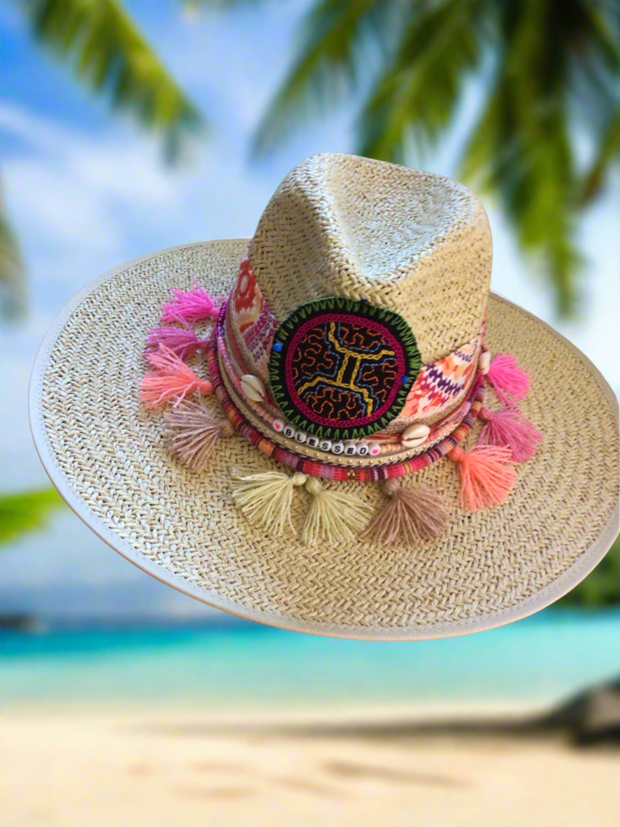Boho Hat with Shipibo patch | Hancrafted OOAK | Nido Shop