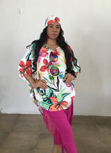 Load image into Gallery viewer, slow fashion sustainable light tropical clothing made in Panama, national talent direct to your home. Nido Shop pros at integrating local indigenous art with easy to wear cool contemporary clothing and beachwear. You feel blessed, want to relax and make good social choices. We love working with Guna molas and Ngabe pintas and supporting local artisans artesanal 
