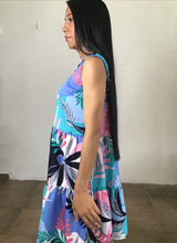 Load image into Gallery viewer, slow fashion sustainable light tropical clothing made in Panama, national talent direct to your home. Nido Shop pros at integrating local indigenous art with easy to wear cool contemporary clothing and beachwear. You feel blessed, want to relax and make good social choices. We love working with Guna molas and Ngabe pintas and supporting local artisans artesanal 

