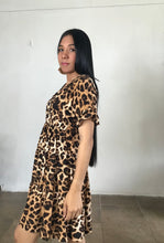 Load image into Gallery viewer, Pollera Dress Jaguar

