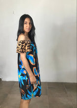 Load image into Gallery viewer, Princess Dress Tucán Jaguar Felino
