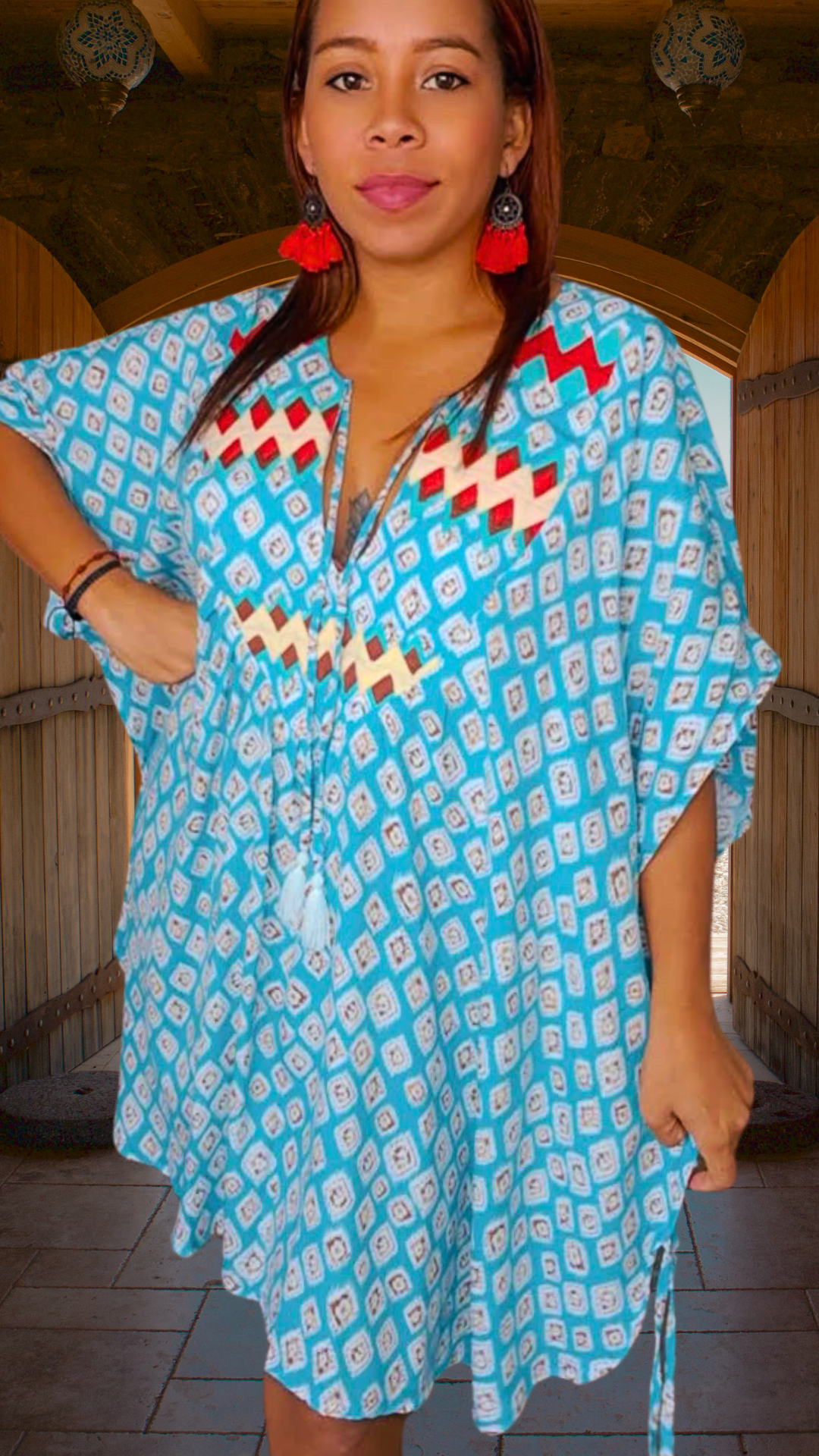 Poncho Dientes Ngäbe Quetzal | Indigenous Textile Art | Nido Shop