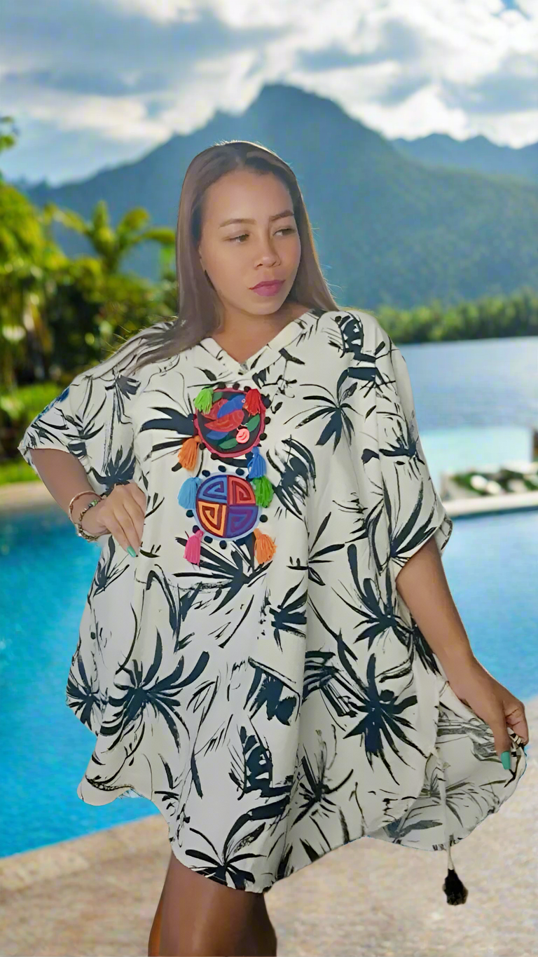 Mola Poncho PalmAtomica | Handcrafted Luxury | Nido Shop