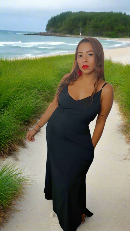 Strappy Maxi Black | Handcrafted Elegance | Nido Shop