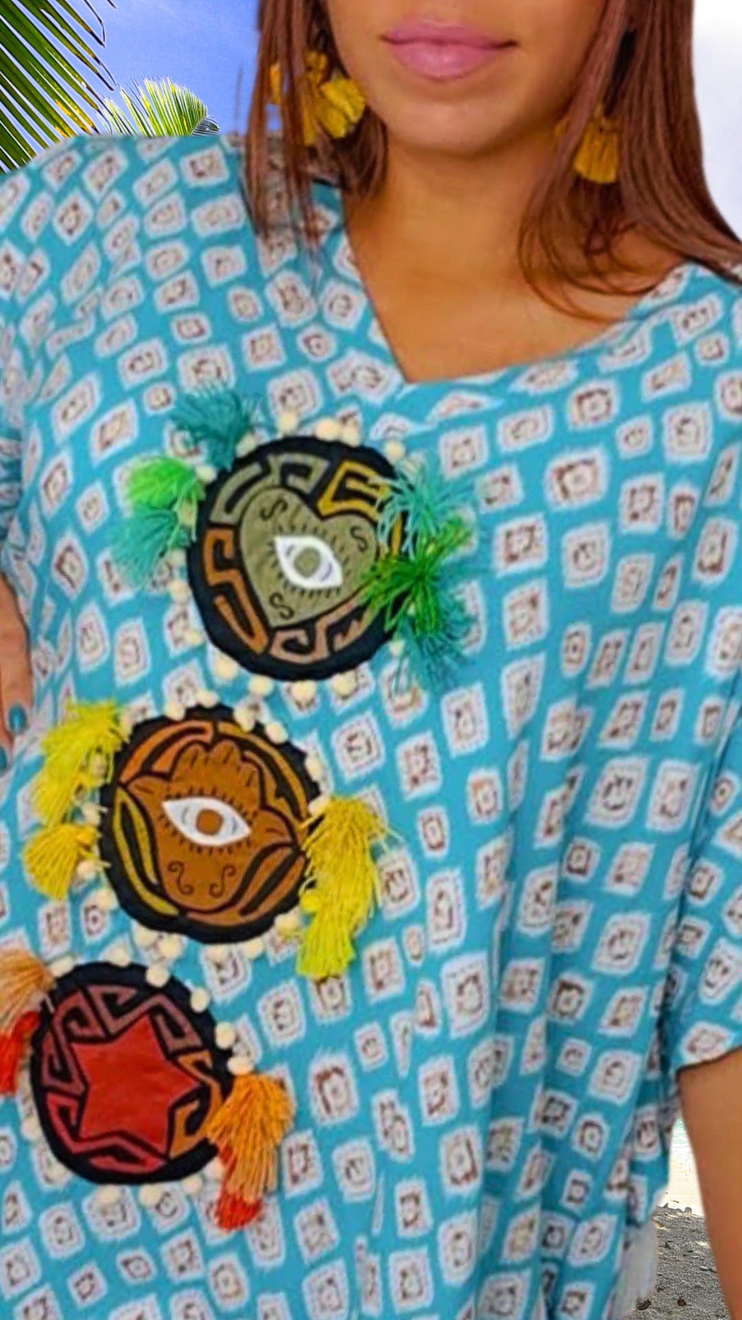 Mola Poncho Quetzal | Indigenous Textile Art | Nido Shop