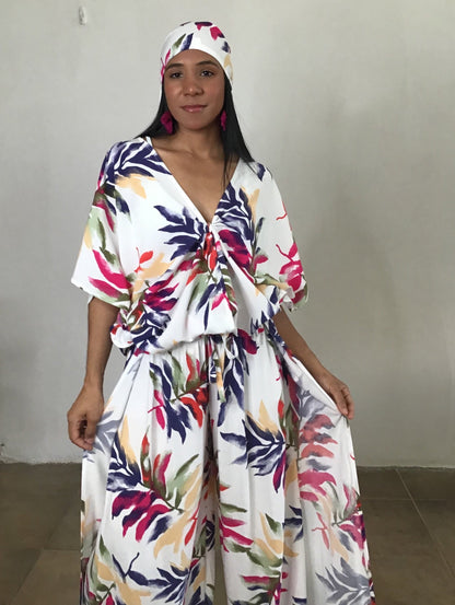 Ropa ligera sostenible tropical slow fashion hecha en panama, talento nacional directo a domicilio. Nido Shop expertos en integrar arte local ropa originaria contemporánea con tu ropa fresquita playera. La vida relax bendecida y contribuyente social.  Amamos las molas y las pintas, apoyamos artesanos Guna y Ngabe.