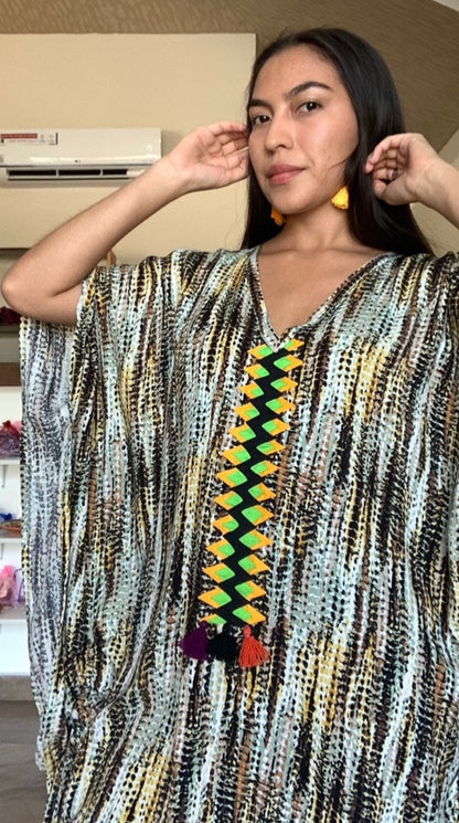 Pintas Tie Up Poncho Rain