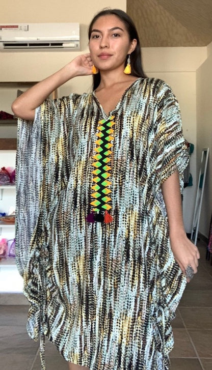 Pintas Tie Up Poncho Rain